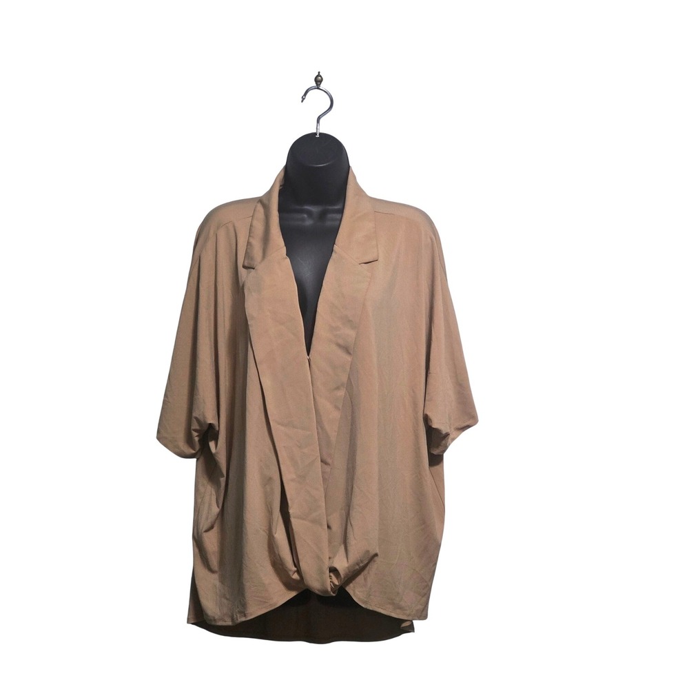 WynneLayers Womens Tan Short Sleeve Wrap Front Draped Blazer Top Size 2X